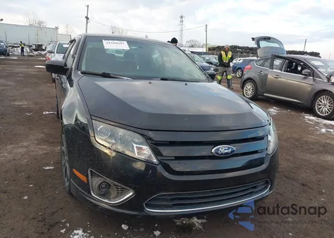 2012 Ford Fusion Sel z USA, uszkodzony, nr VIN 3FAHP0JG3CR336715